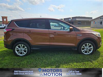 2017 Ford Escape SE AWD   - Photo 5 - Saint Cloud, MN 56301