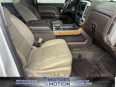 2018 GMC Sierra 1500 SLT 4x4   - Photo 15 - Saint Cloud, MN 56301