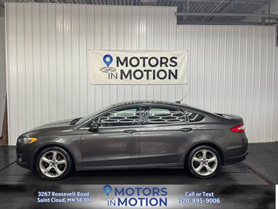 2015 Ford Fusion SE AWD   - Photo 2 - Saint Cloud, MN 56301