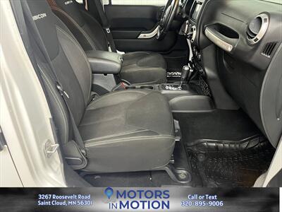 2015 Jeep Wrangler Unlimited Rubicon Hard Rock 4x4   - Photo 18 - Saint Cloud, MN 56301