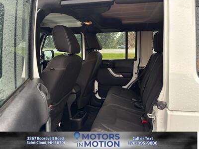 2015 Jeep Wrangler Unlimited Rubicon Hard Rock - Photo 6 - Saint Cloud, MN 56301