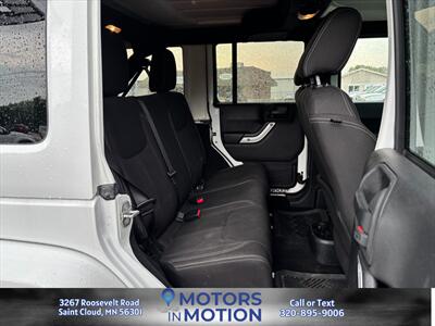 2015 Jeep Wrangler Unlimited Rubicon Hard Rock - Photo 8 - Saint Cloud, MN 56301