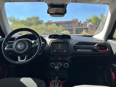 2017 Jeep Renegade Trailhawk   - Photo 12 - Cottonwood, AZ 86326