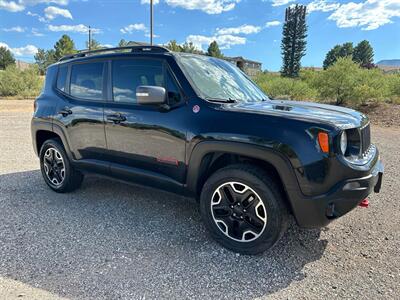 2017 Jeep Renegade Trailhawk   - Photo 3 - Cottonwood, AZ 86326