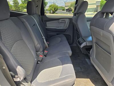 2011 Chevrolet Traverse LT   - Photo 10 - Cottonwood, AZ 86326