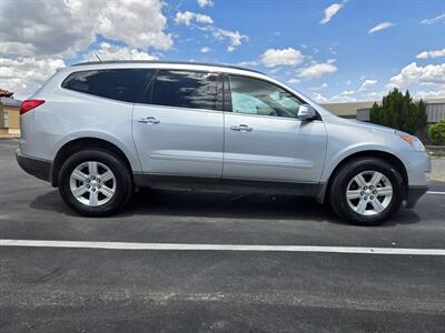 2011 Chevrolet Traverse LT   - Photo 4 - Cottonwood, AZ 86326
