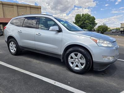 2011 Chevrolet Traverse LT   - Photo 2 - Cottonwood, AZ 86326