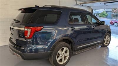 2017 Ford Explorer XLT   - Photo 3 - Cottonwood, AZ 86326