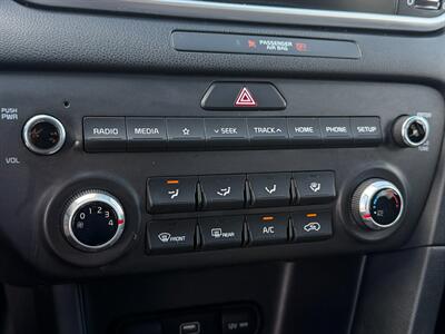 2022 Kia Sportage LX - Photo 20 - Houston, TX 77070