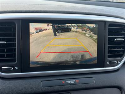 2022 Kia Sportage LX - Photo 19 - Houston, TX 77070