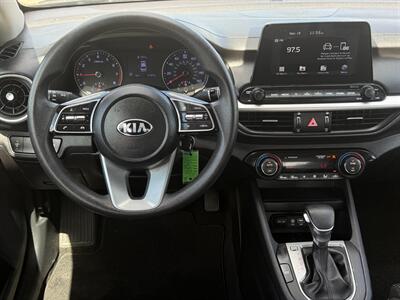 2019 Kia Forte FE - Photo 12 - Houston, TX 77070