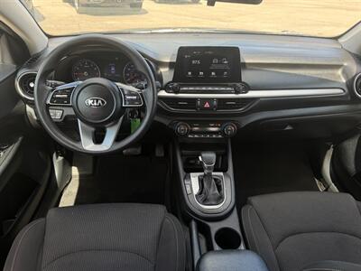 2019 Kia Forte FE - Photo 11 - Houston, TX 77070