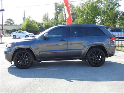 2019 Jeep Grand Cherokee Altitude   - Photo 4 - Houston, TX 77070