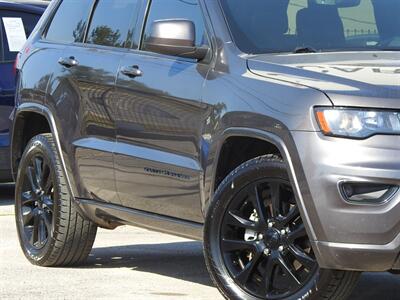 2019 Jeep Grand Cherokee Altitude   - Photo 3 - Houston, TX 77070