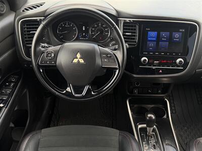 2020 Mitsubishi Outlander SE - Photo 13 - Houston, TX 77070