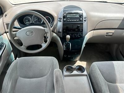 2007 Toyota Sienna CE 7-Passenger   - Photo 10 - Houston, TX 77070