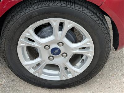 2014 Ford Fiesta SE   - Photo 10 - Houston, TX 77070