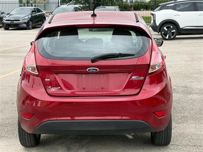 2014 Ford Fiesta SE   - Photo 5 - Houston, TX 77070