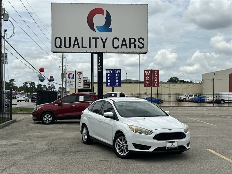 2016 Ford Focus SE  