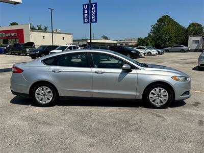 2014 Ford Fusion S   - Photo 7 - Houston, TX 77070