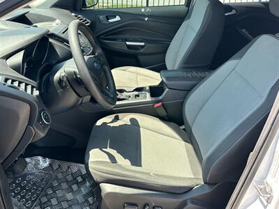 2017 Ford Escape SE   - Photo 18 - Houston, TX 77070