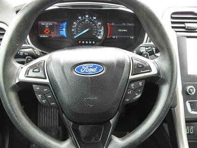 2020 Ford Fusion SE   - Photo 12 - Houston, TX 77070