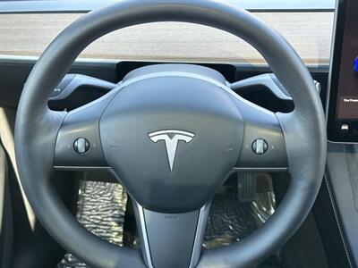 2022 Tesla Model Y Long Range   - Photo 11 - Houston, TX 77070