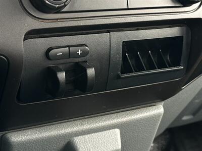 2015 Ford F-250 Super Duty XL   - Photo 16 - Houston, TX 77070
