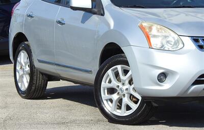 2013 Nissan Rogue S   - Photo 3 - Houston, TX 77070