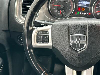 2011 Dodge Charger R/T   - Photo 14 - Houston, TX 77070