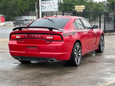 2011 Dodge Charger R/T   - Photo 5 - Houston, TX 77070