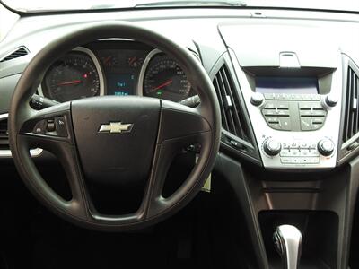 2010 Chevrolet Equinox LT   - Photo 13 - Houston, TX 77070