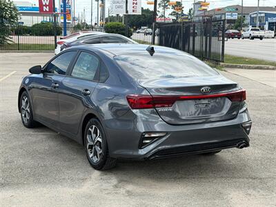 2021 Kia Forte LXS - Photo 5 - Houston, TX 77070