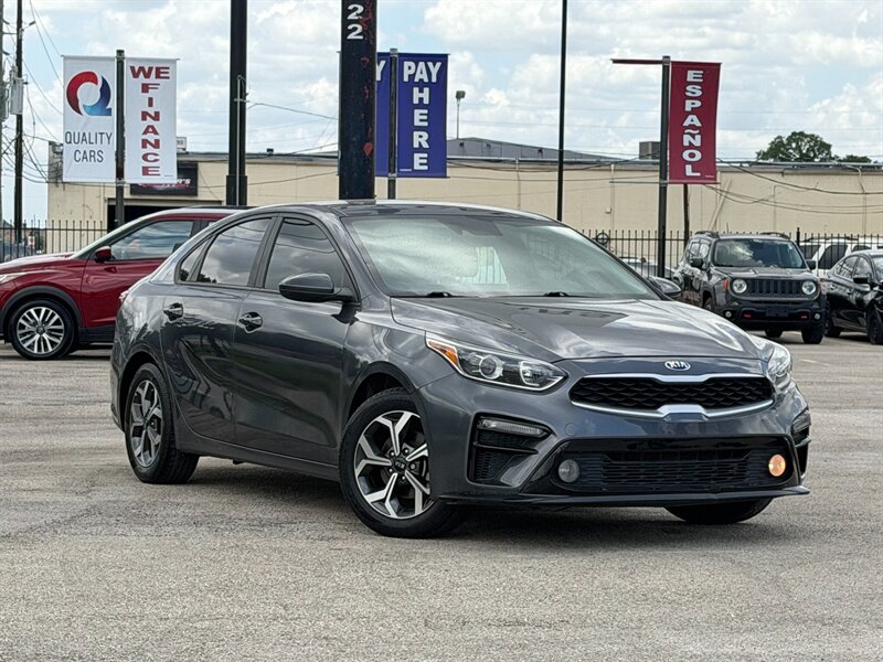 2021 Kia Forte LXS  