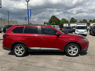 2016 Mitsubishi Outlander SEL - Photo 9 - Houston, TX 77070