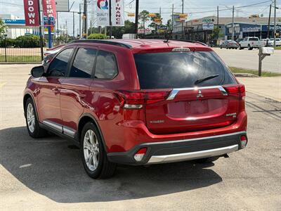 2016 Mitsubishi Outlander SEL - Photo 5 - Houston, TX 77070