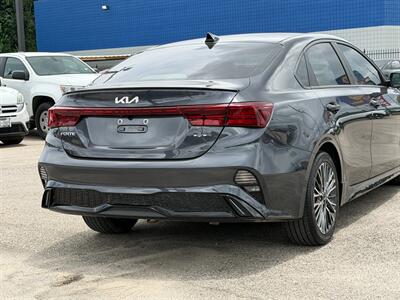 2022 Kia Forte GT-Line - Photo 6 - Houston, TX 77070