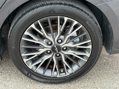2022 Kia Forte GT-Line - Photo 10 - Houston, TX 77070