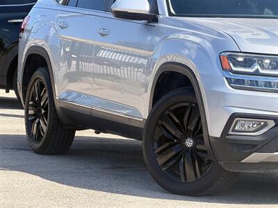 2019 Volkswagen Atlas V6 SEL - Photo 2 - Houston, TX 77070