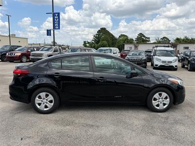2017 Kia Forte LX Plus - Photo 9 - Houston, TX 77070