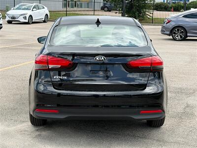 2017 Kia Forte LX Plus - Photo 6 - Houston, TX 77070