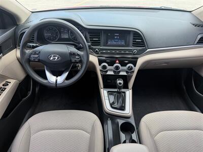2019 Hyundai ELANTRA SE - Photo 13 - Houston, TX 77070
