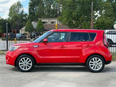 2018 Kia Soul + - Photo 4 - Houston, TX 77070
