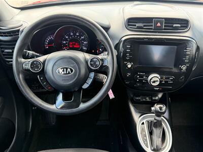 2018 Kia Soul + - Photo 12 - Houston, TX 77070