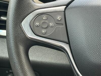 2023 Chevrolet Traverse LS - Photo 13 - Houston, TX 77070