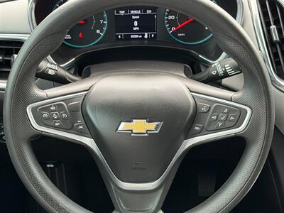 2022 Chevrolet Equinox LS - Photo 13 - Houston, TX 77070