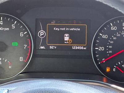 2017 Kia Sportage SX Turbo   - Photo 14 - Houston, TX 77070