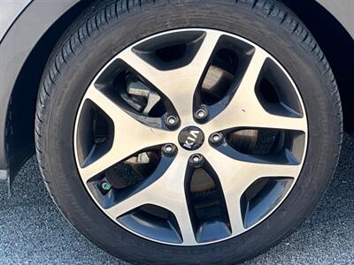 2017 Kia Sportage SX Turbo   - Photo 8 - Houston, TX 77070