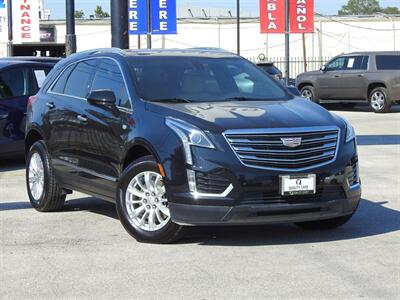 2019 Cadillac XT5   - Photo 2 - Houston, TX 77070