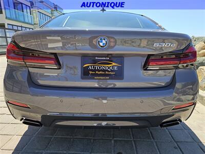 2022 BMW 5 Series 530e   - Photo 8 - Oceanside, CA 92054